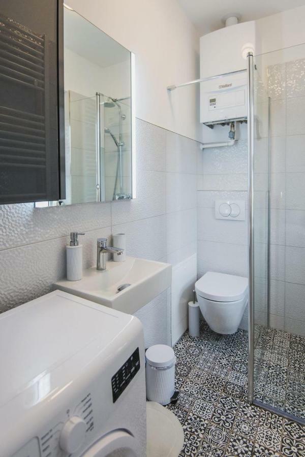 Sweet & Petite Apartment ซาเกร็บ ภายนอก รูปภาพ
