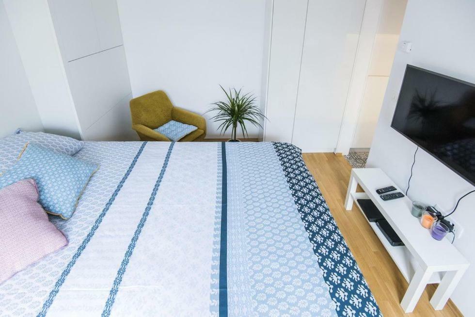 Sweet & Petite Apartment ซาเกร็บ ภายนอก รูปภาพ